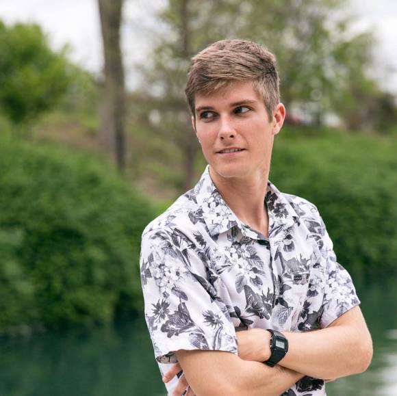 Meet your Posher, Riley - Picture 1 of 1